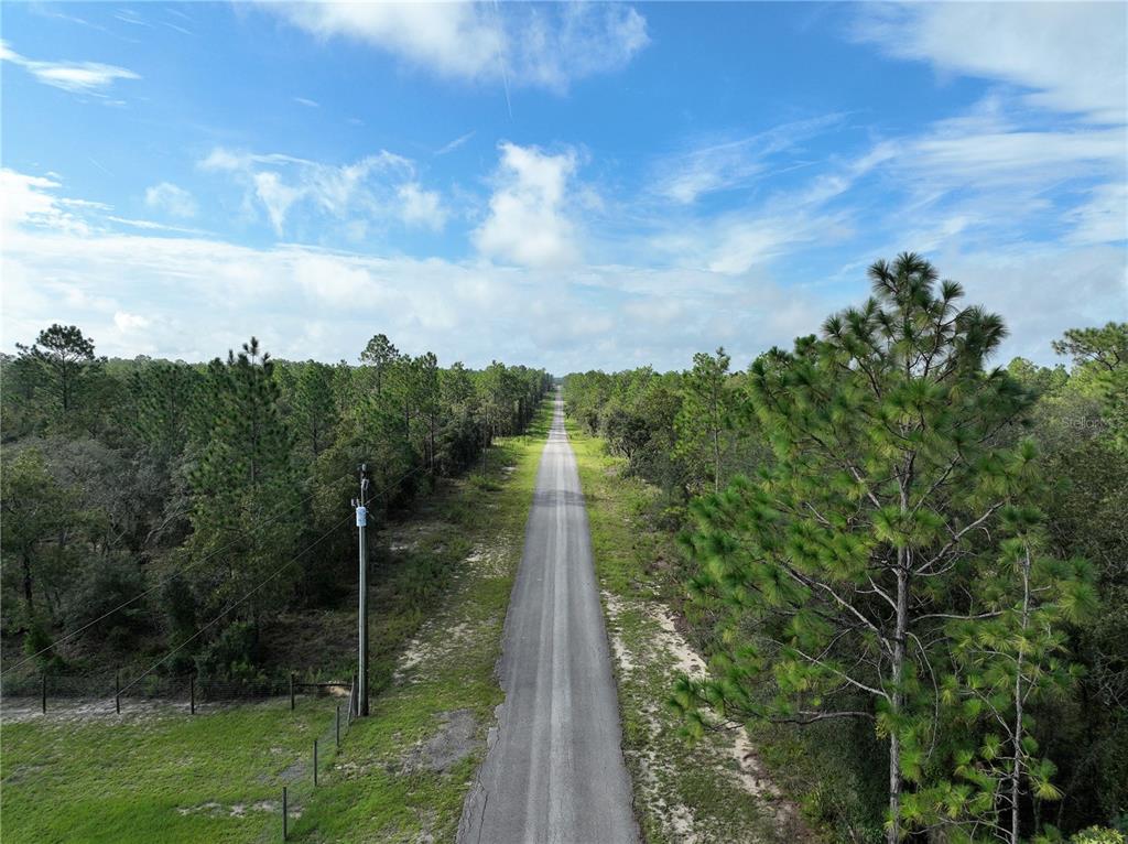 Tbd Southeast 129th Court Dunnellon, FL 34431 - Photo 4 of 25 a view of a city