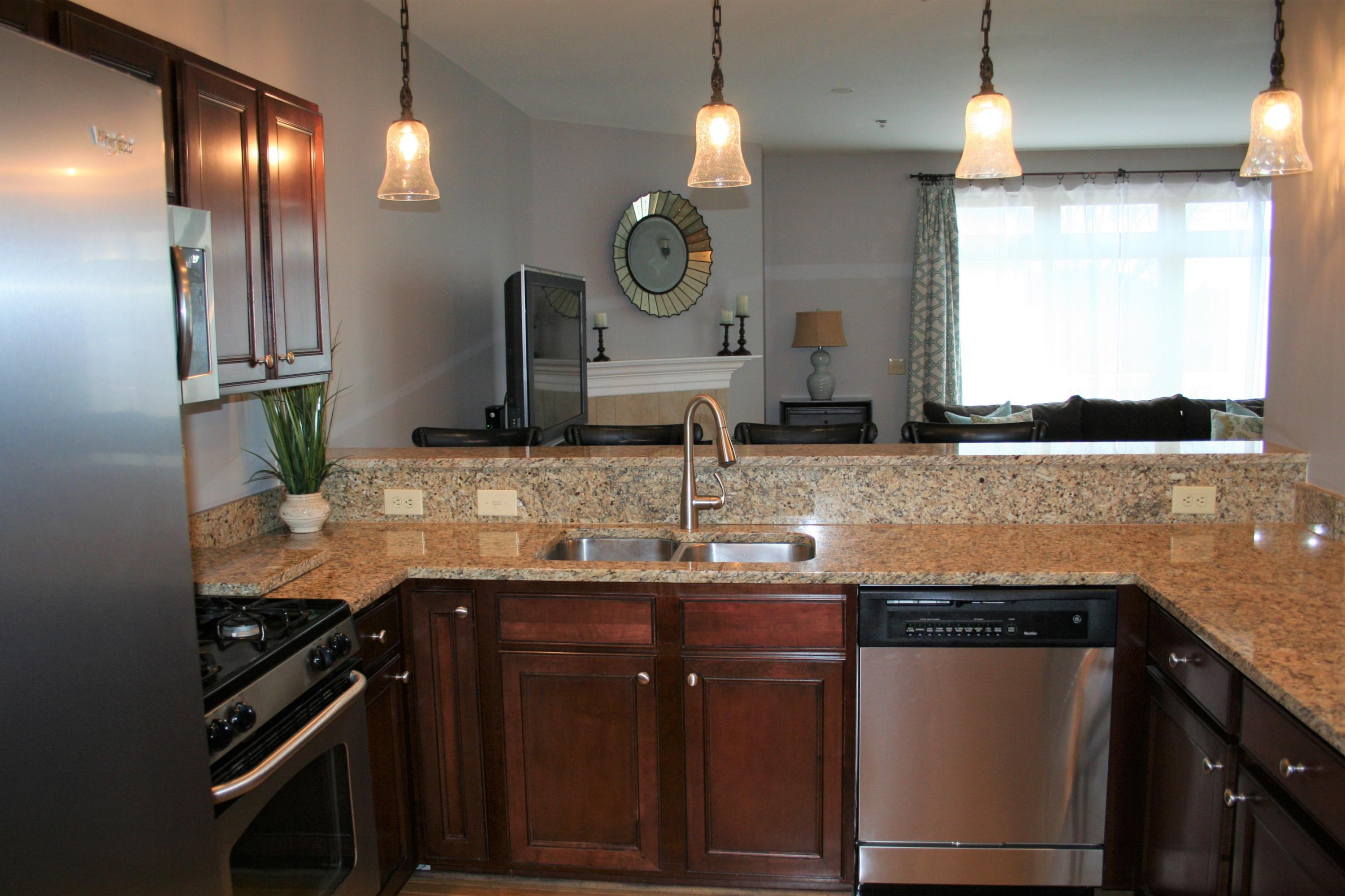 1768 Ridgecliff Road Columbus, OH 43221 - Photo 11 of 33 Gallery Image 11