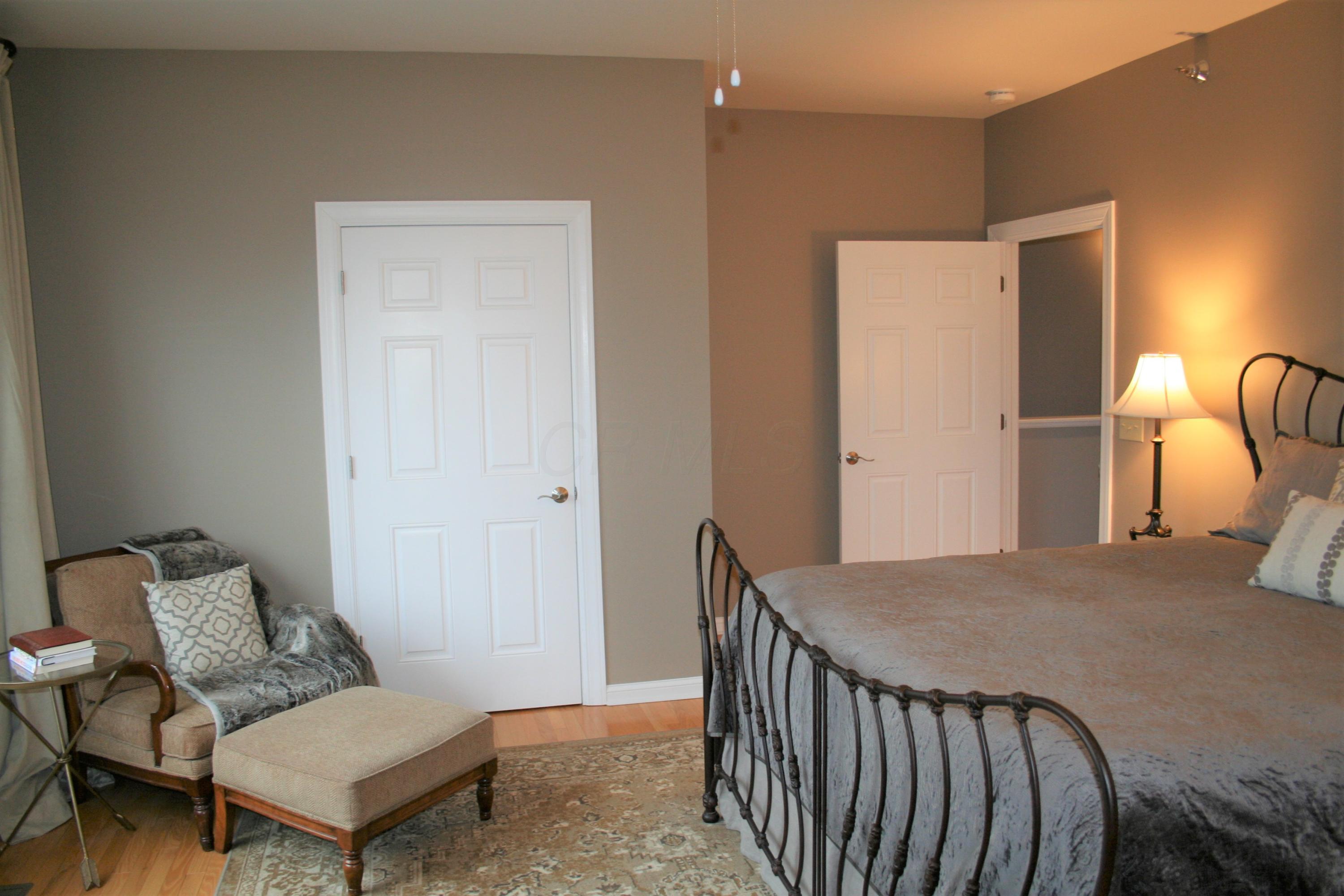 1768 Ridgecliff Road Columbus, OH 43221 - Photo 20 of 33 Gallery Image 20