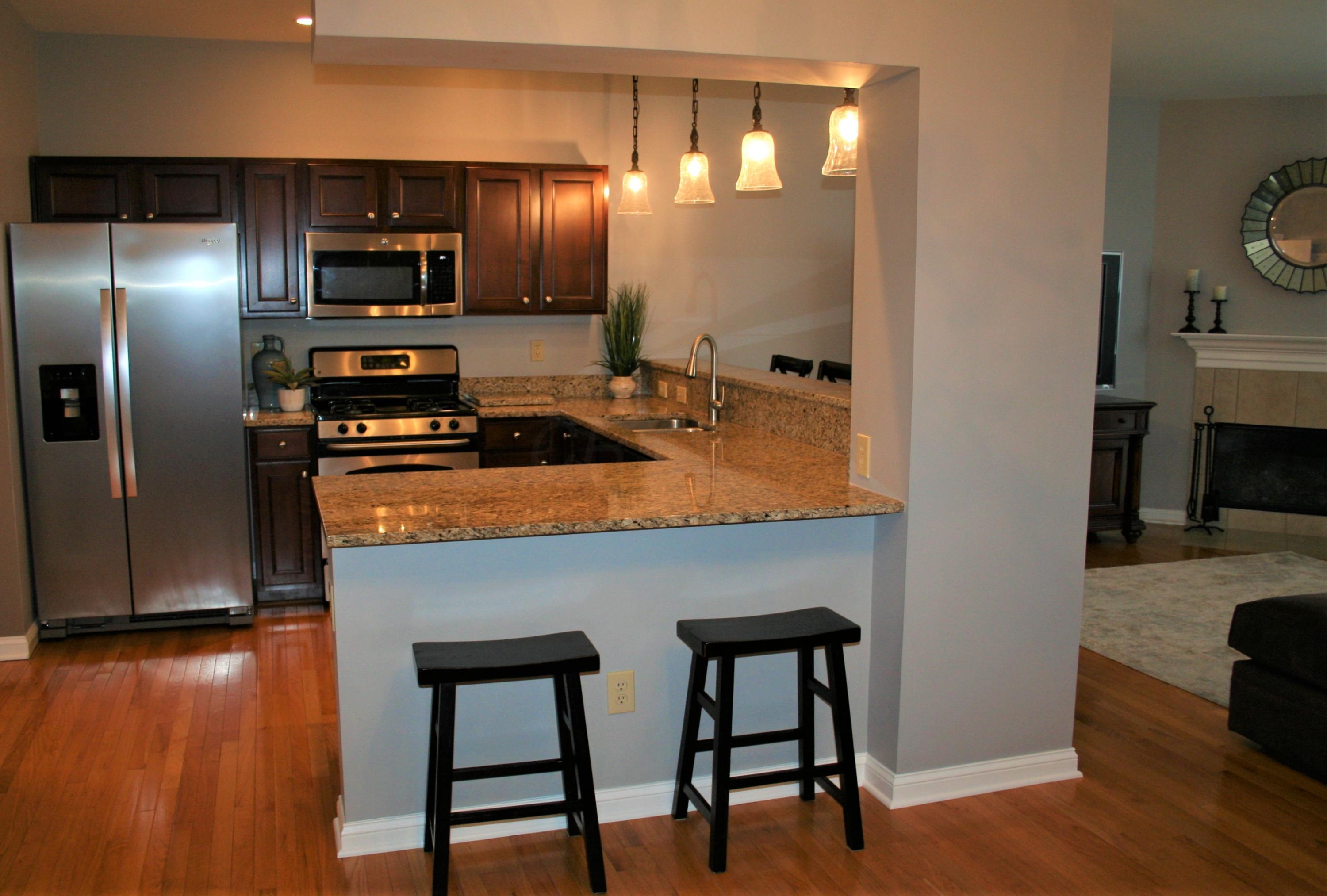 1768 Ridgecliff Road Columbus, OH 43221 - Photo 8 of 33 Gallery Image 8