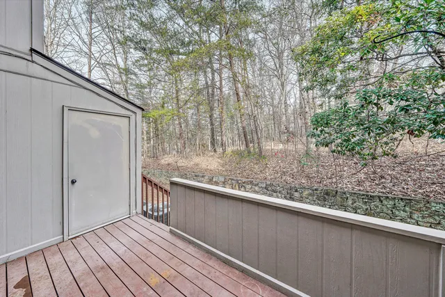 $250,000 | 7122 Woods Crossing Drive, Roanoke, VA 24018