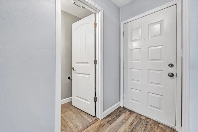 $250,000 | 7122 Woods Crossing Drive, Roanoke, VA 24018