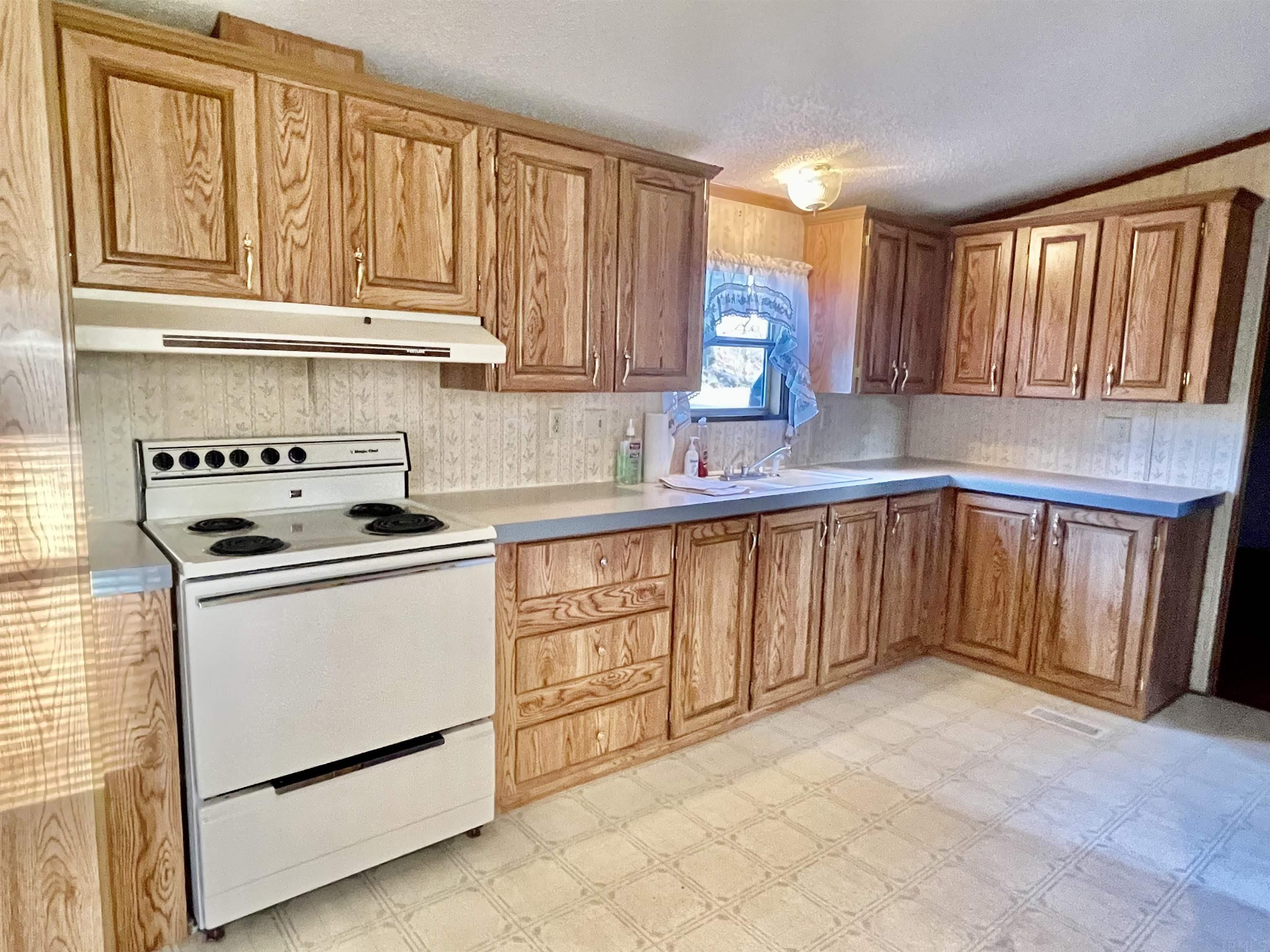 3449 North Old State 37 Road Bedford, IN 47421 - Photo 12 of 23 Gallery Image 12