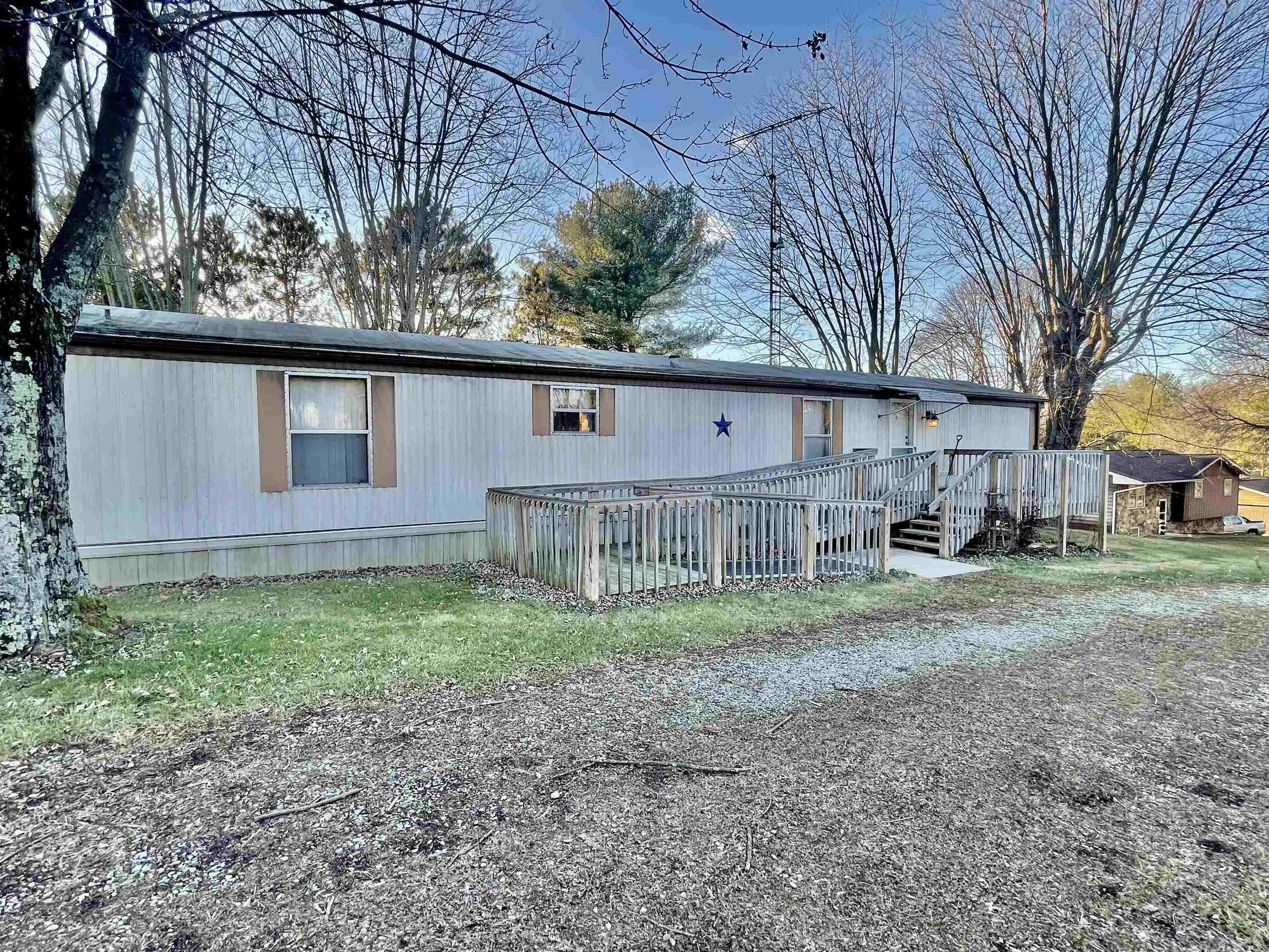 3449 North Old State 37 Road Bedford, IN 47421 - Photo 2 of 23 Gallery Image 2