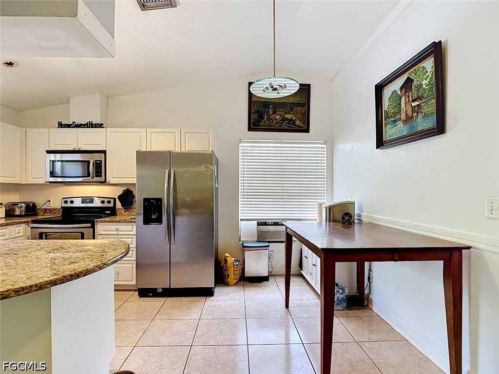 15506 Spring Line Lane Fort Myers, FL 33905 - Photo 30 of 50