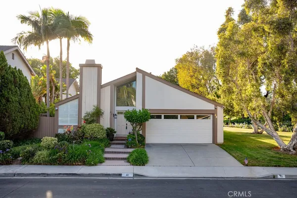 $1,555,000 | 42 Almond Tree Lane, Irvine, CA 92612