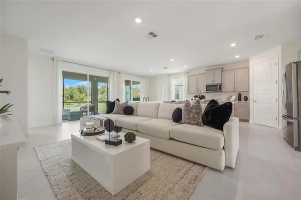 $480,990 | 3942 Kennebunk Loop, Mount Dora, FL 32757