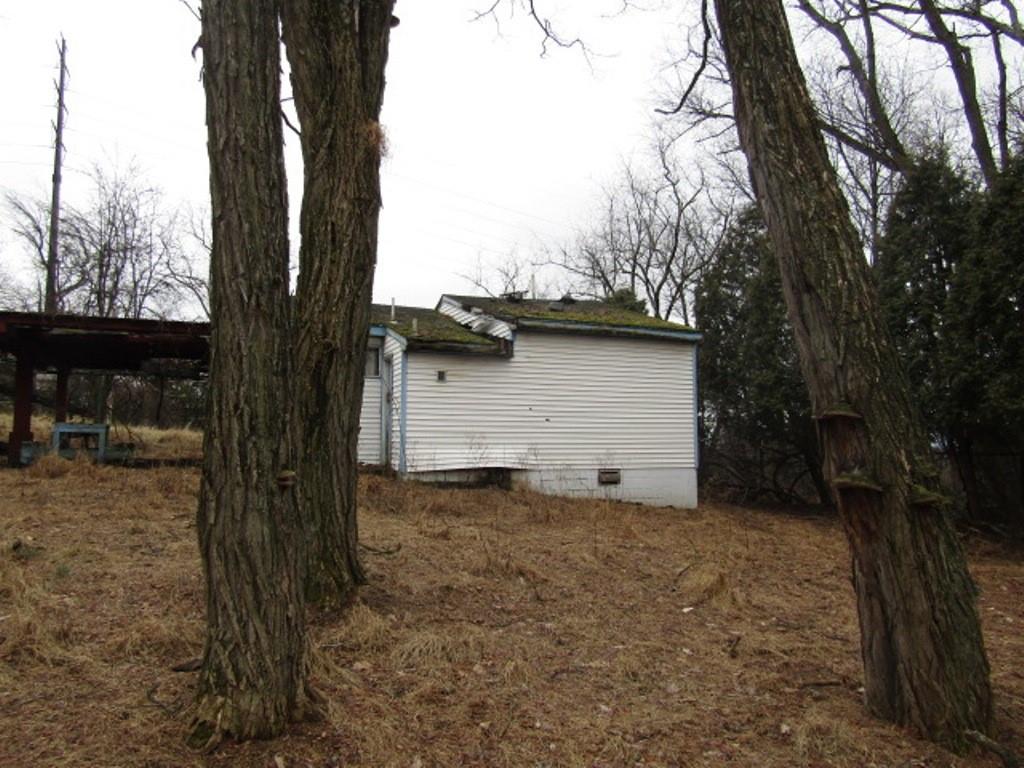 232 Crestview Road Pittsburgh, PA 15235 - Photo 15 of 30 a view of a backyard