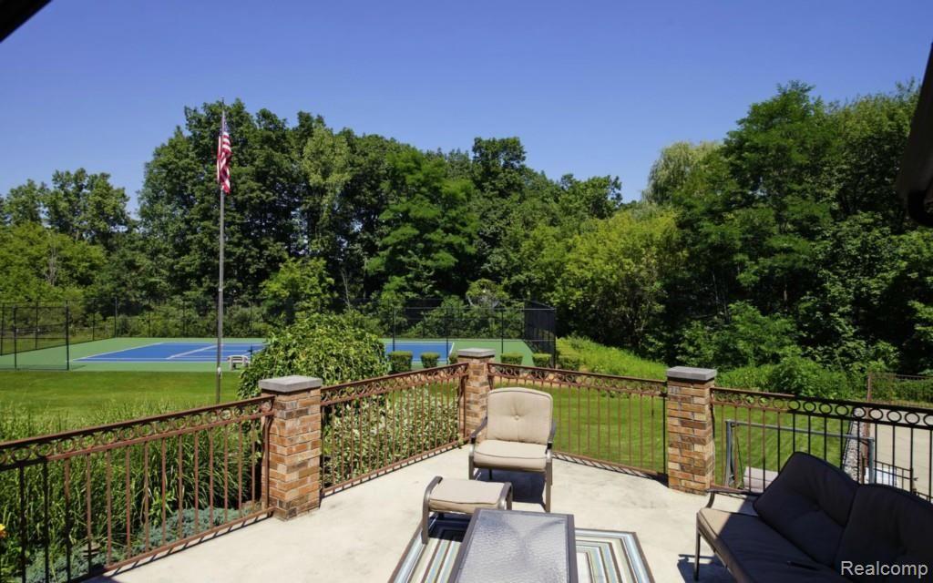 3007 Hunter Road Brighton, MI 48114 - Photo 7 of 33 6-photo-web-1680x1050-375751.jpg