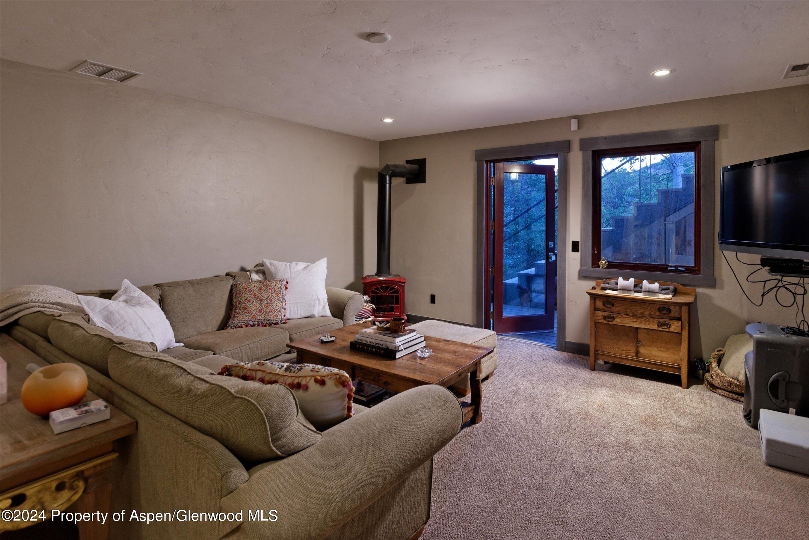 134 Ridge Road Basalt, CO 81621 - Photo 14 of 28 09-134Ridge_HiRes220615023