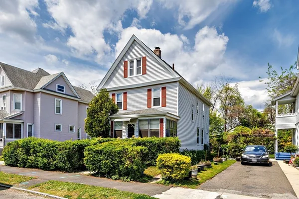 $199,900 | 38 Phoenix Street, Springfield, MA 01104