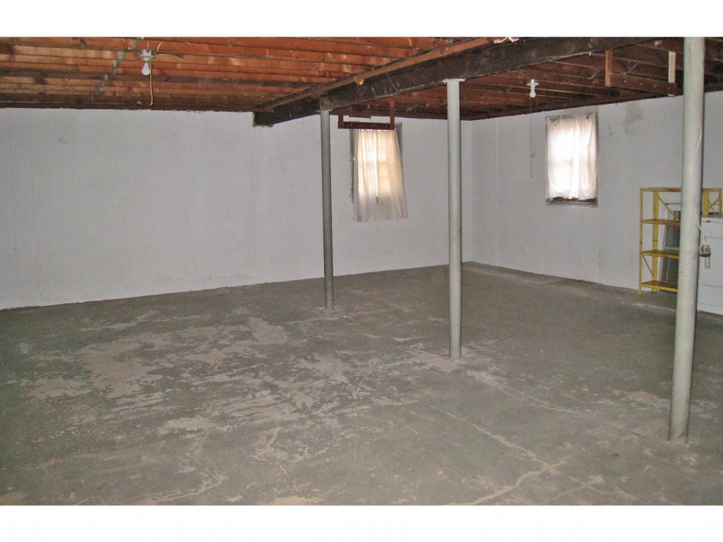 62 Cutts Road Kittery, ME 03904 - Photo 16 of 24 Gallery Image 16