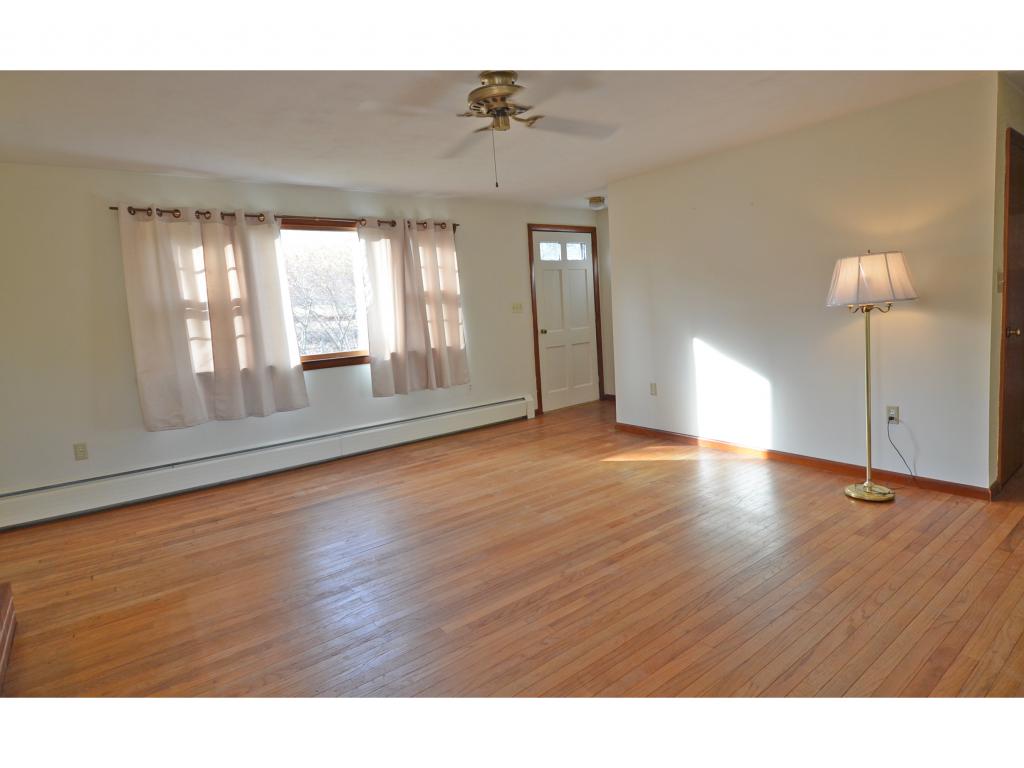 62 Cutts Road Kittery, ME 03904 - Photo 5 of 24 Gallery Image 5