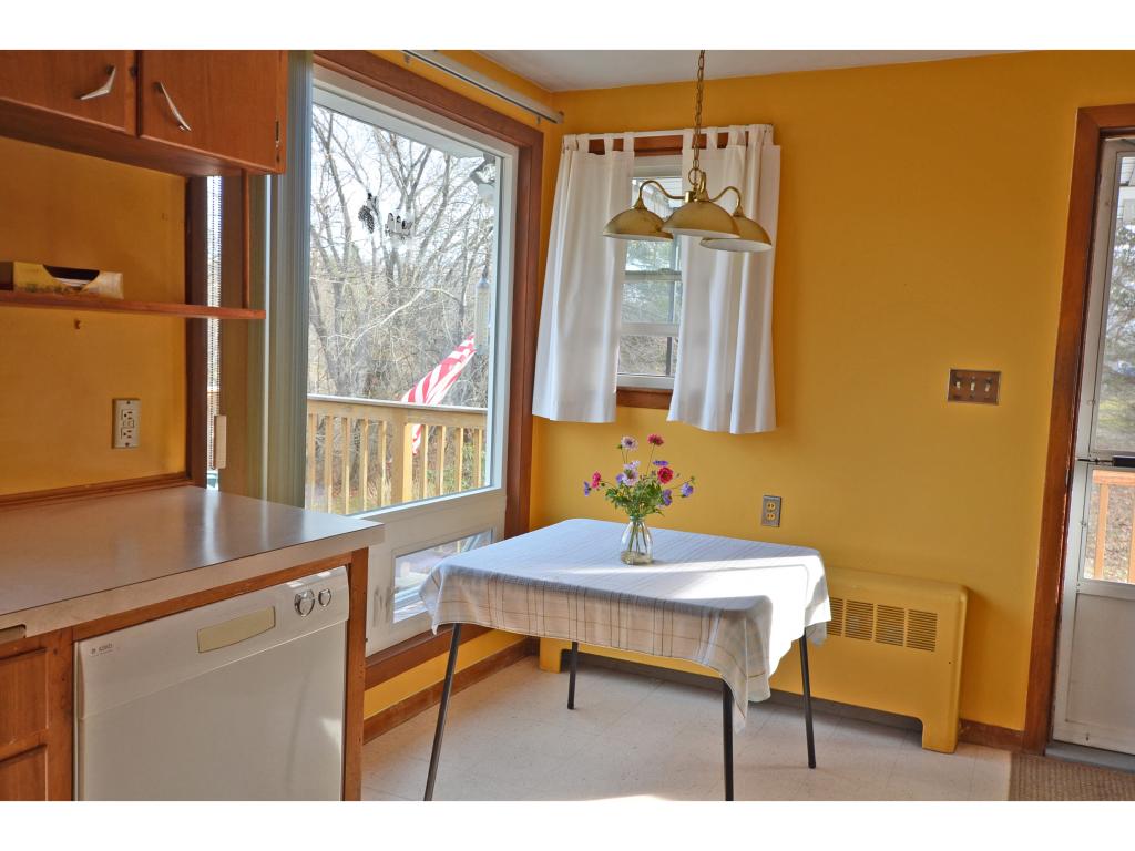 62 Cutts Road Kittery, ME 03904 - Photo 8 of 24 Gallery Image 8