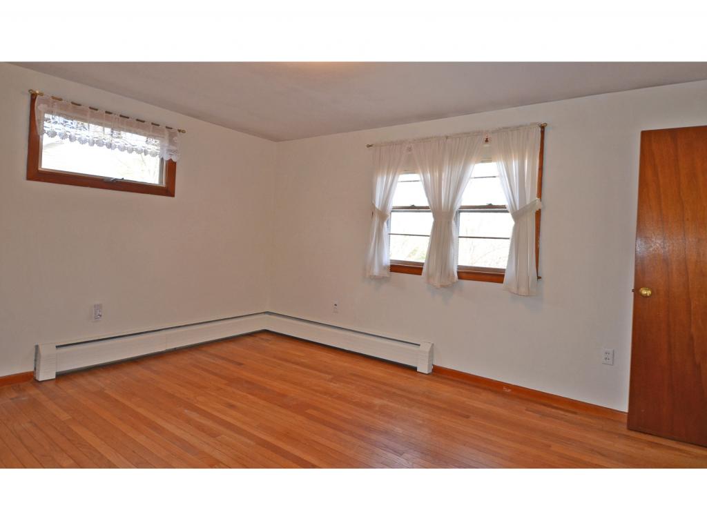 62 Cutts Road Kittery, ME 03904 - Photo 10 of 24 Gallery Image 10