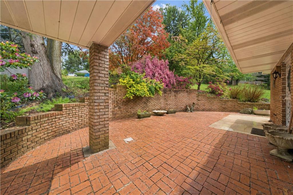 665 Main Street Irwin, PA 15642 - Photo 22 of 28 Rear Patio