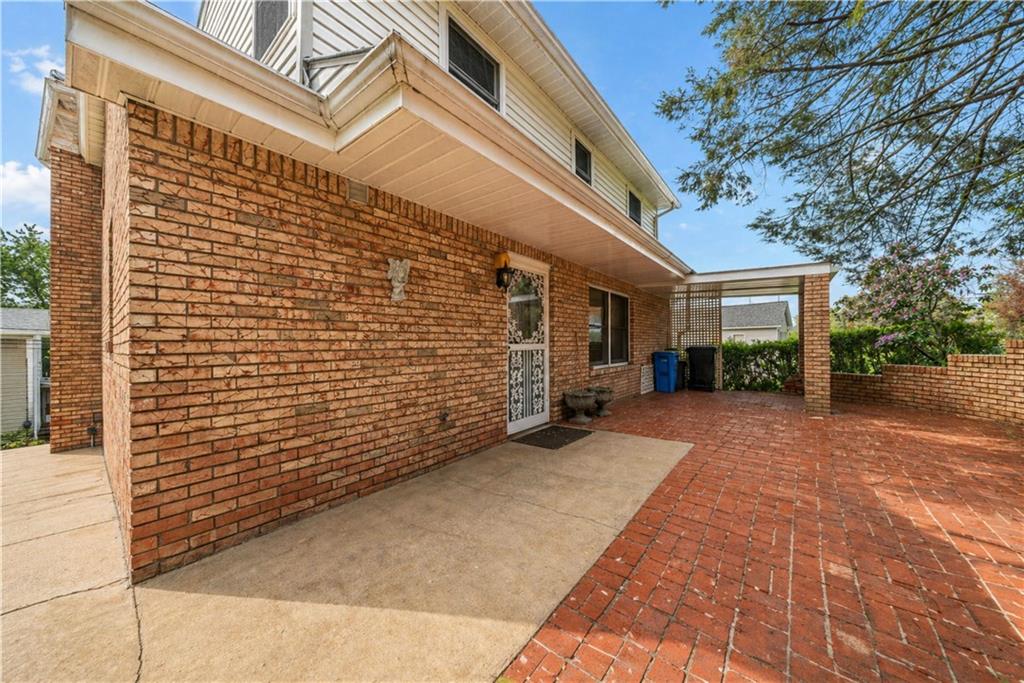 665 Main Street Irwin, PA 15642 - Photo 23 of 28 Patio