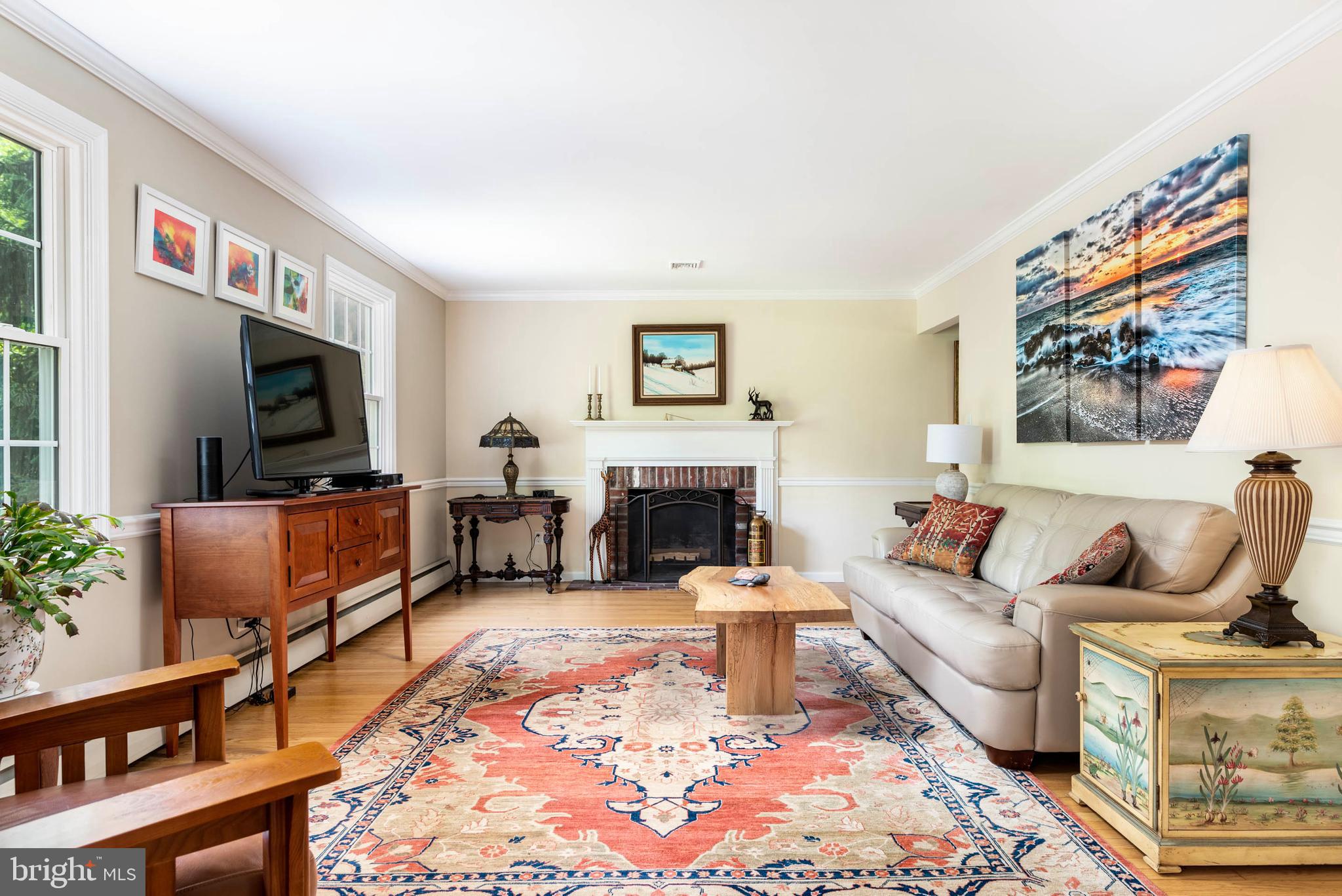 210 Gulph Creek Road Wayne, PA 19087 - Photo 5 of 46 Living Room