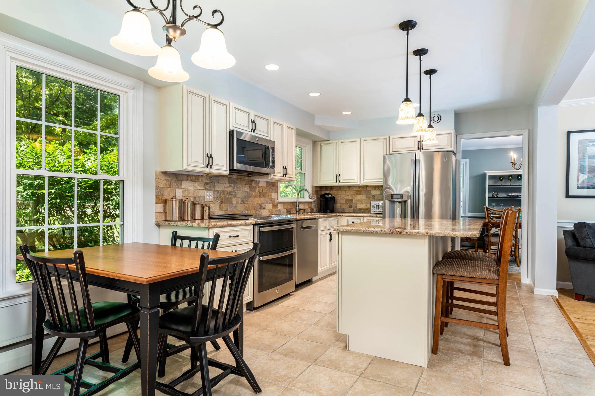 210 Gulph Creek Road Wayne, PA 19087 - Photo 6 of 46 kitchen