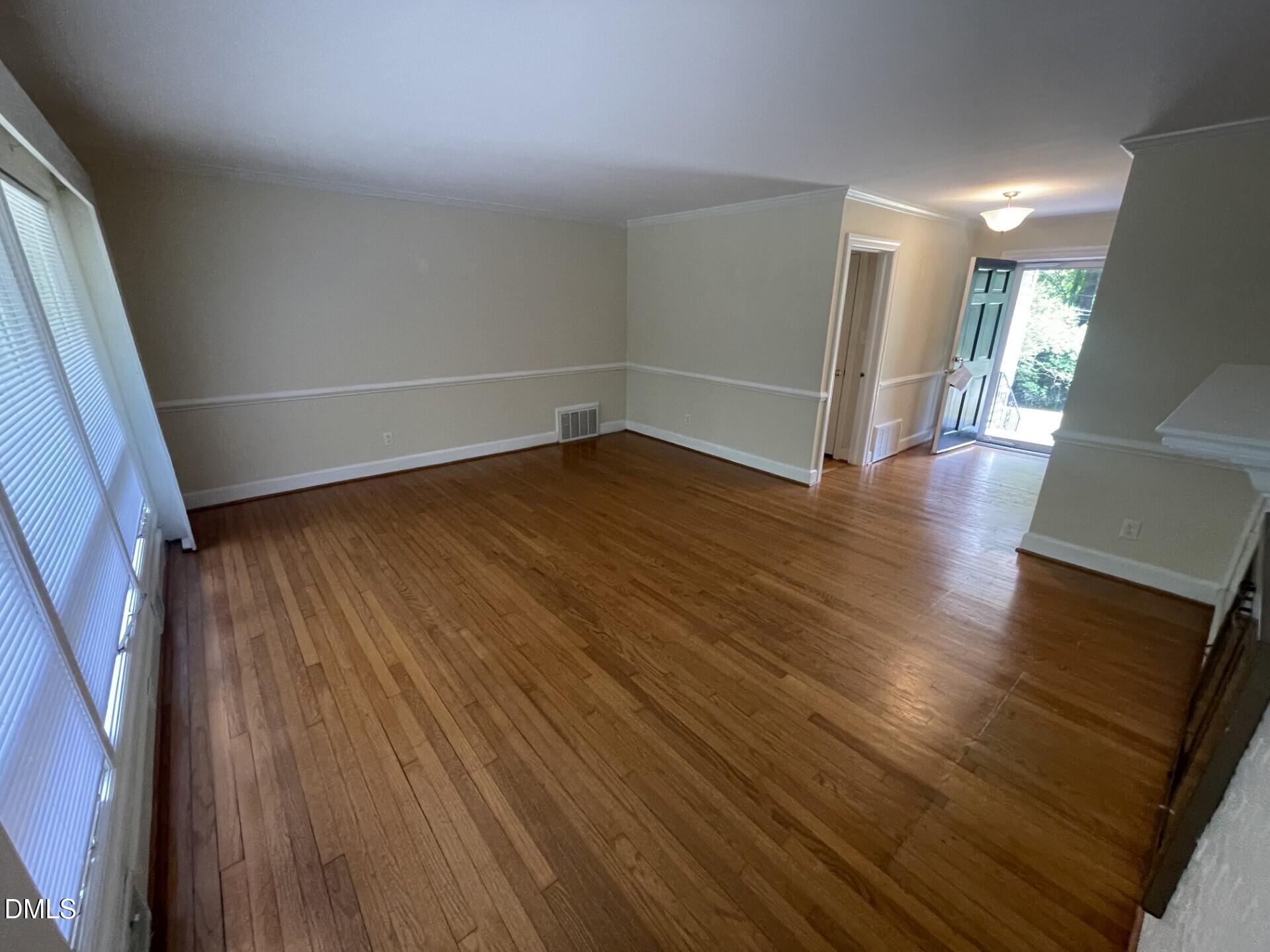 2012 Varnell Avenue Raleigh, NC 27612 - Photo 5 of 20 Gallery Image 5