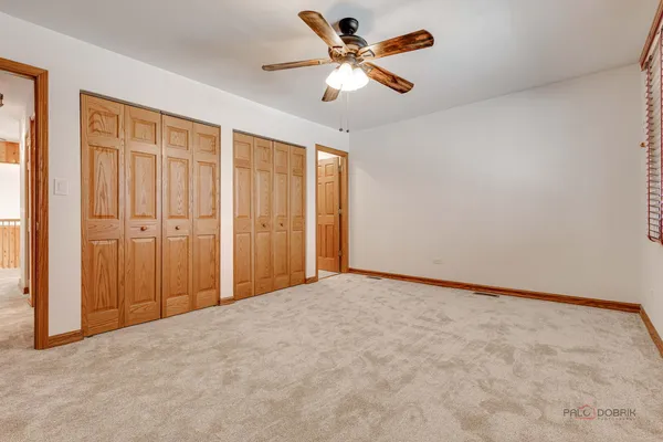 $385,000 | 456 Harmony Drive, Wheeling, IL 60090