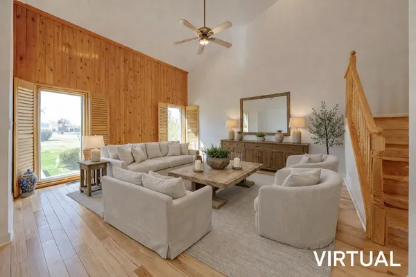 $385,000 | 456 Harmony Drive, Wheeling, IL 60090