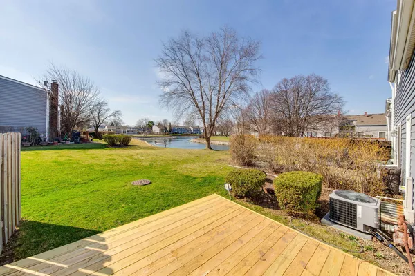 $385,000 | 456 Harmony Drive, Wheeling, IL 60090