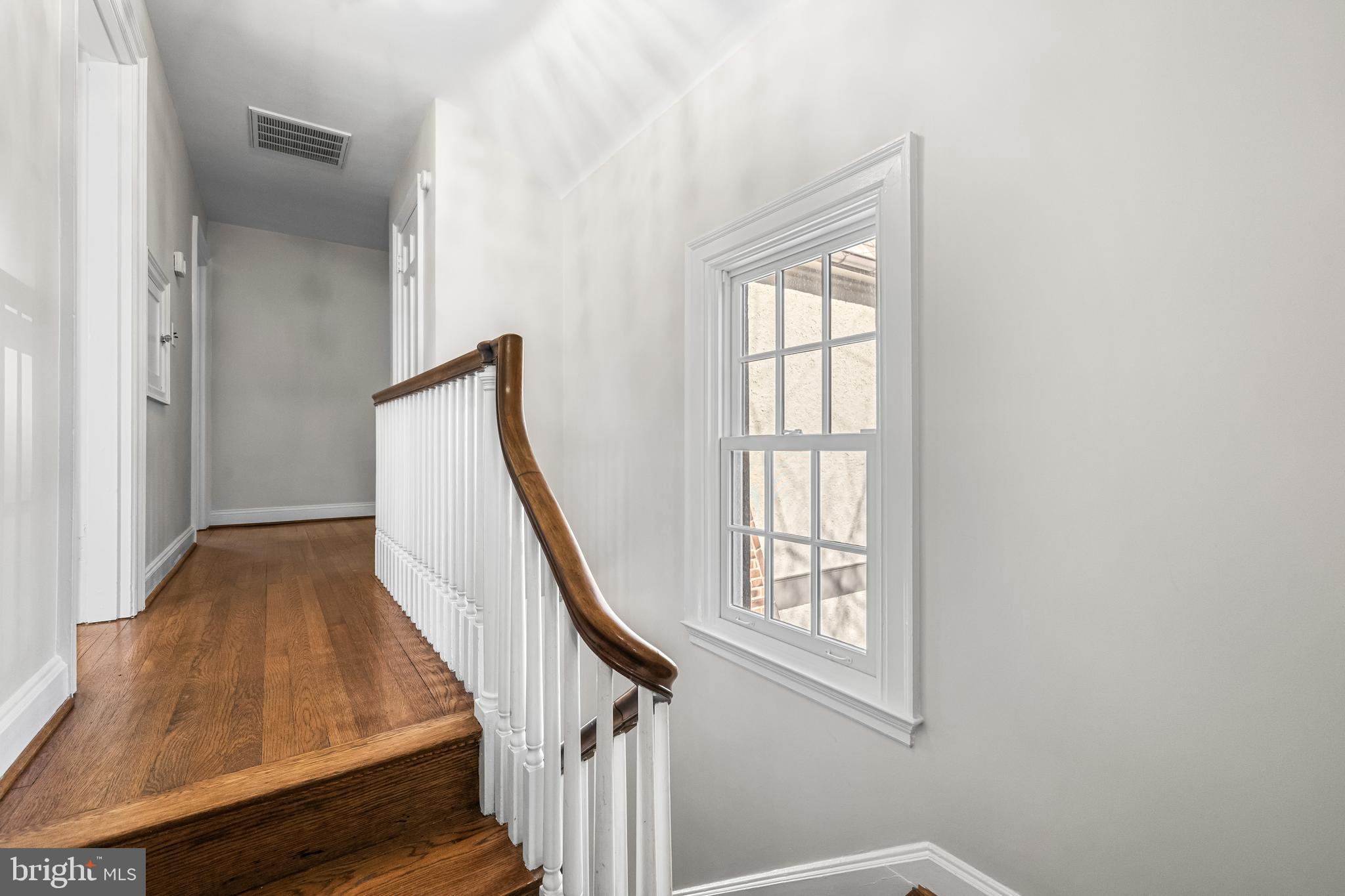 307 East Highfield Road Baltimore, MD 21218 - Photo 30 of 59