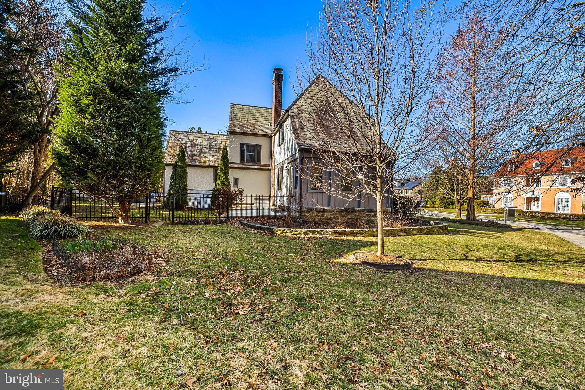307 East Highfield Road Baltimore, MD 21218 - Photo 55 of 59 a view of a house with a yard
