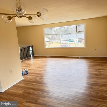 $2,300 | 820 Barkley Drive, Fredericksburg, VA 22407