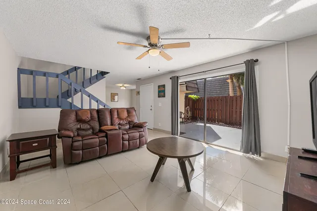 $169,000 | 3414 Vista Oaks Circle Northeast, Palm Bay, FL 32905