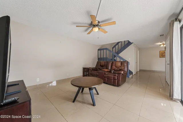 $169,000 | 3414 Vista Oaks Circle Northeast, Palm Bay, FL 32905