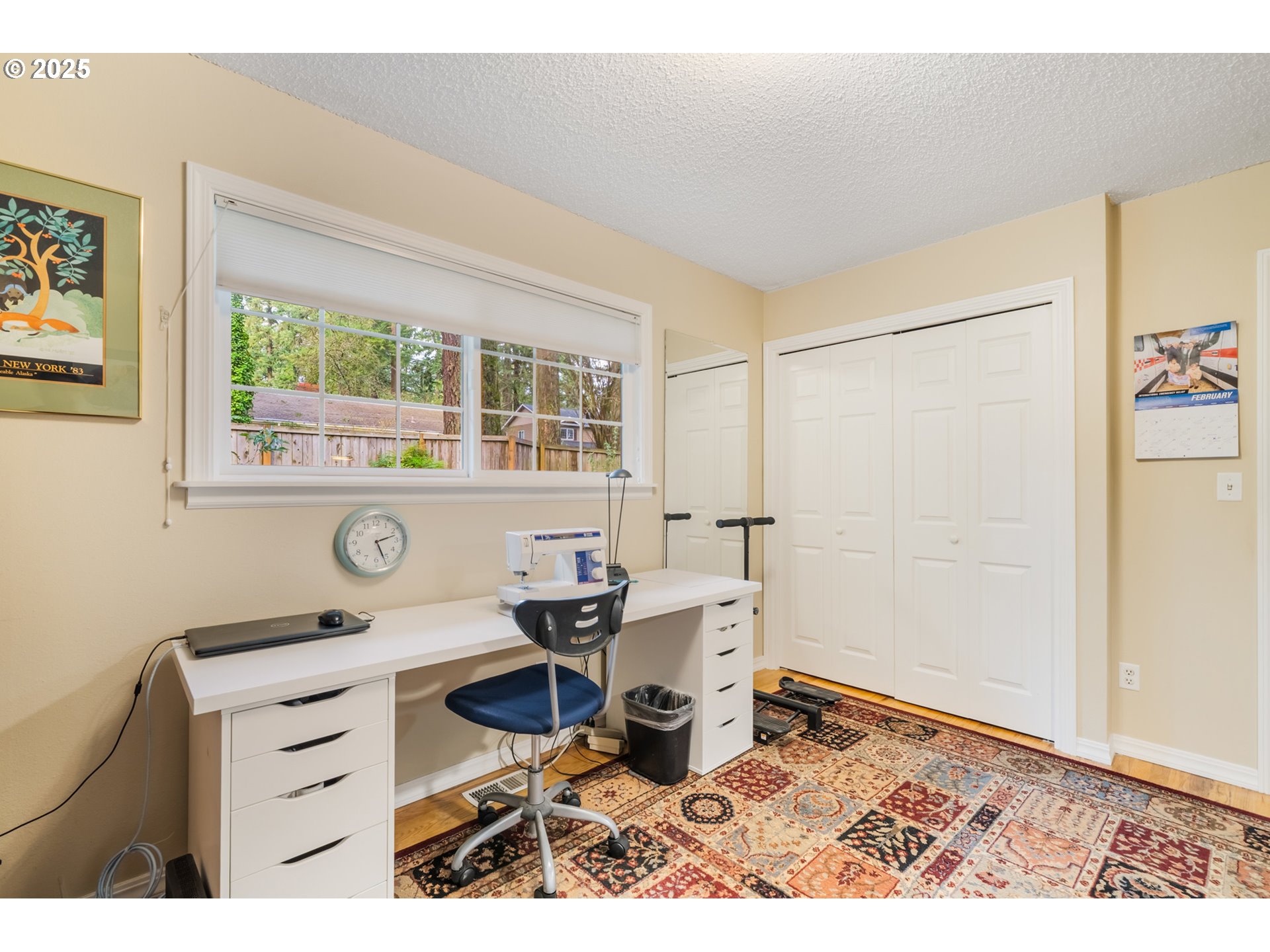 16808 Southwest Inverurie Road Lake Oswego, OR 97035 - Photo 29 of 38 a workspace with furniture and window