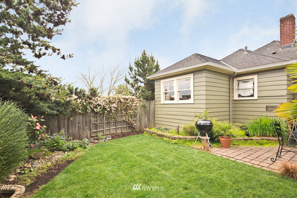 922 North 78th Street Seattle, WA 98103 - Photo 13 of 14 Gallery Image 13
