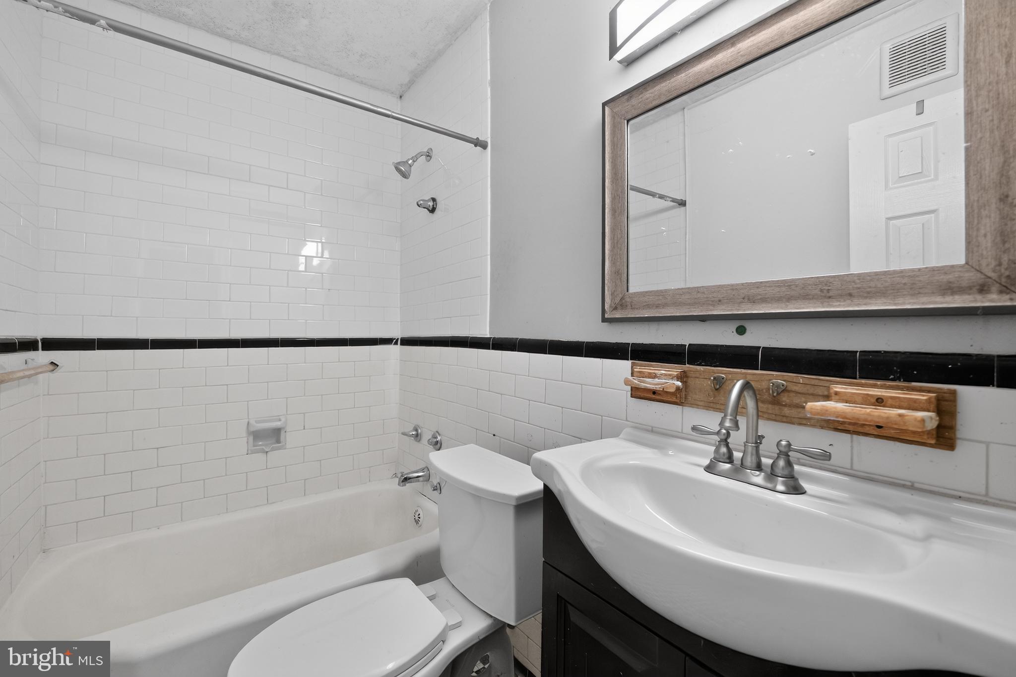 2964 Cornwall Road Dundalk, MD 21222 - Photo 25 of 31 Gallery Image 25
