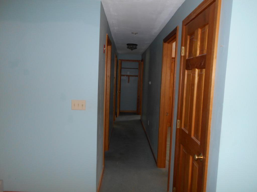 23 Hunt Road Kingston, NH 03848 - Photo 12 of 28 Gallery Image 12