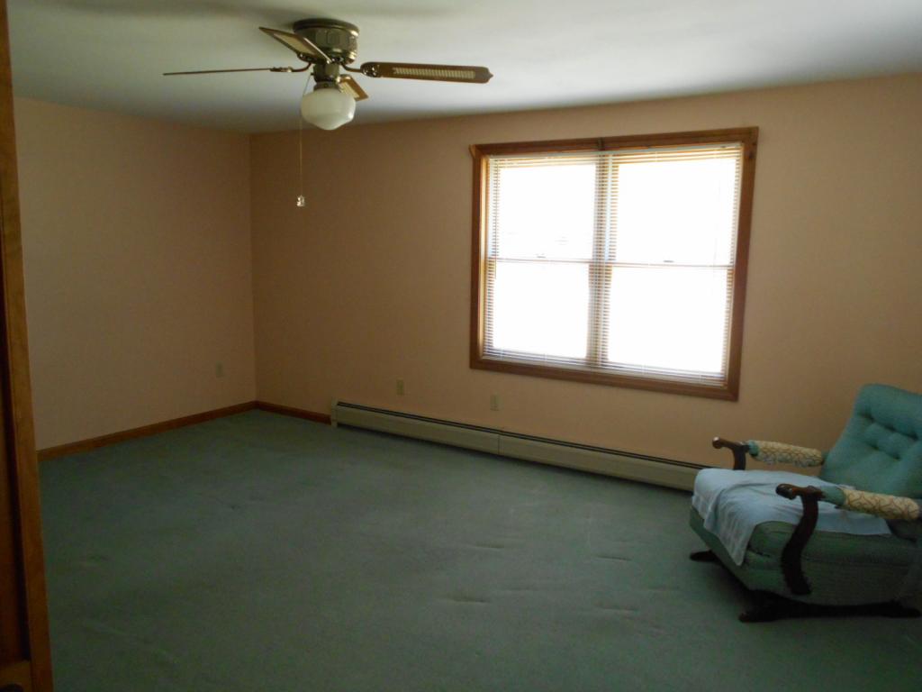 23 Hunt Road Kingston, NH 03848 - Photo 22 of 28 Gallery Image 22
