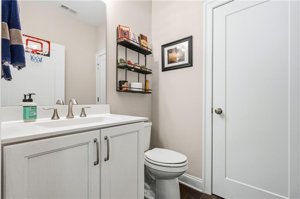 136 Cole Street Northeast Marietta, GA 30060 - Photo 20 of 59