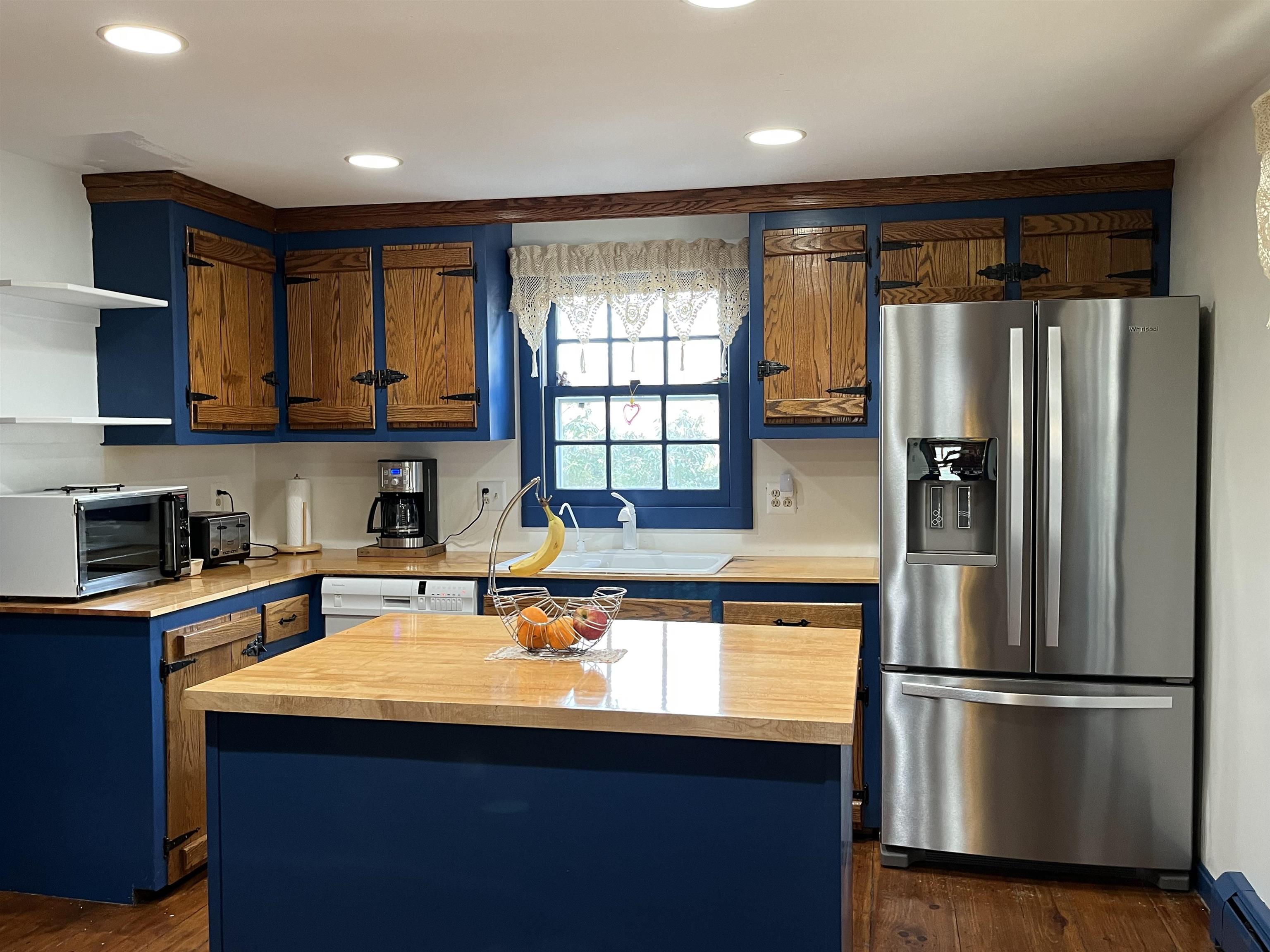 35 Spaulding Hill Road Pelham, NH 03076 - Photo 12 of 40