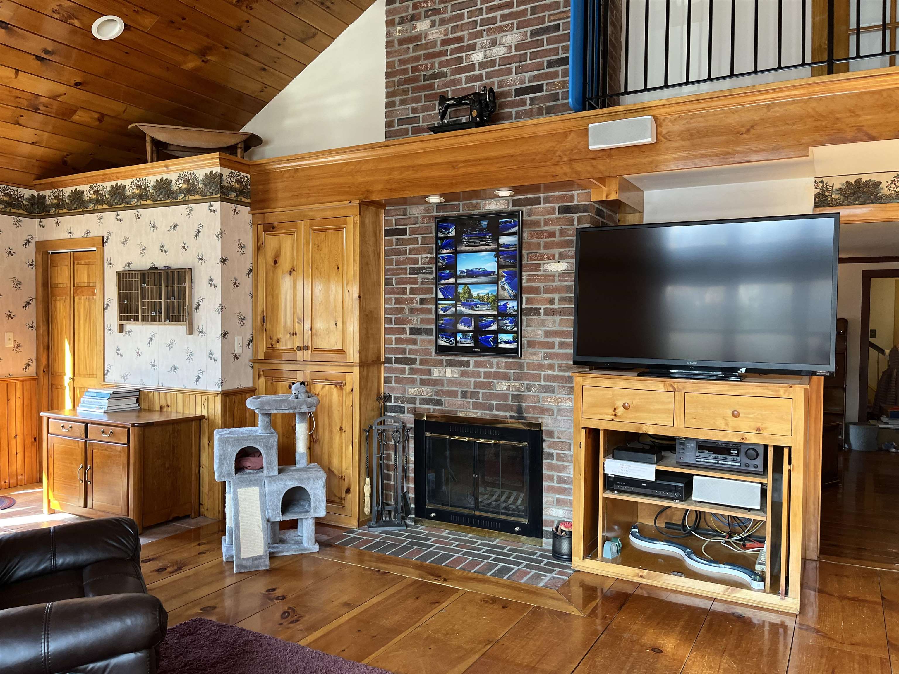 35 Spaulding Hill Road Pelham, NH 03076 - Photo 4 of 40