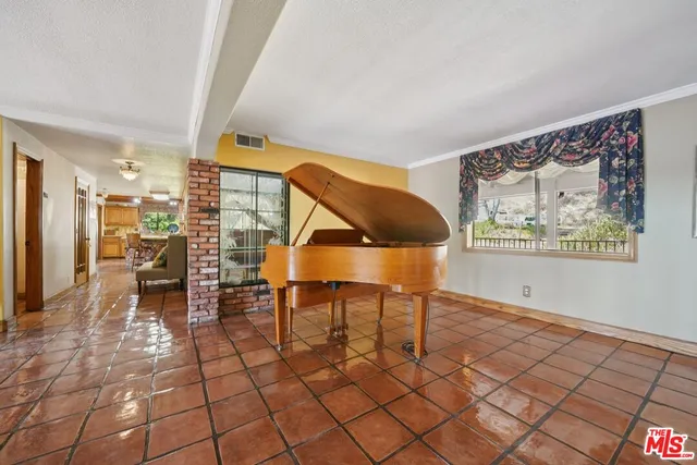 $2,895,000 | 36442 Wildwood Canyon Road, Yucaipa, CA 92399