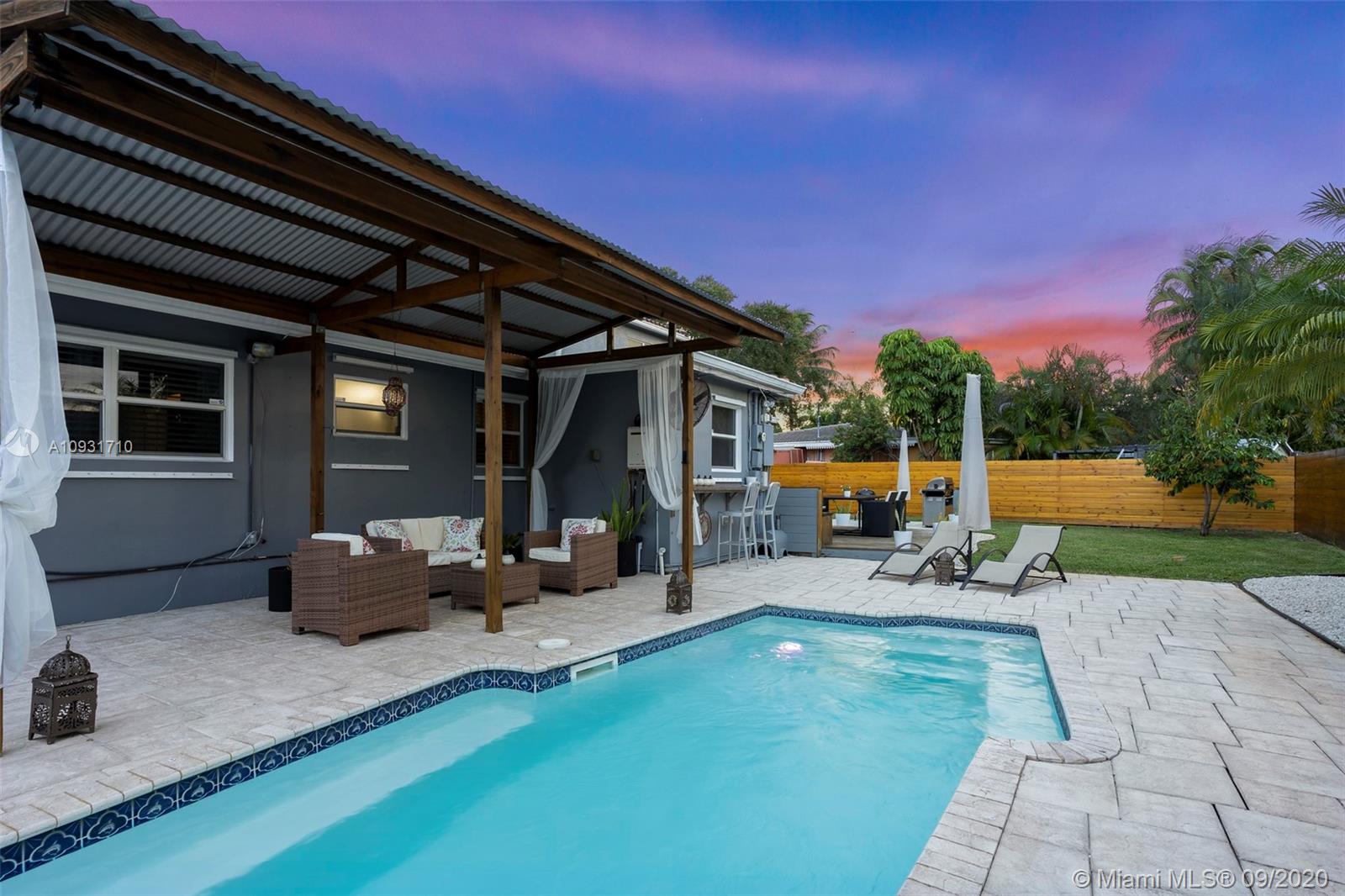 329 Southwest 14th Street Pompano Beach, FL 33060 - Photo 2 of 43 Gallery Image 2