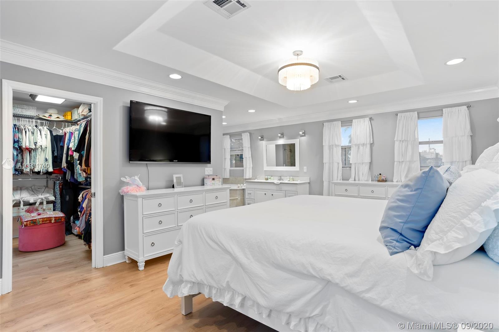 329 Southwest 14th Street Pompano Beach, FL 33060 - Photo 19 of 43 Gallery Image 19