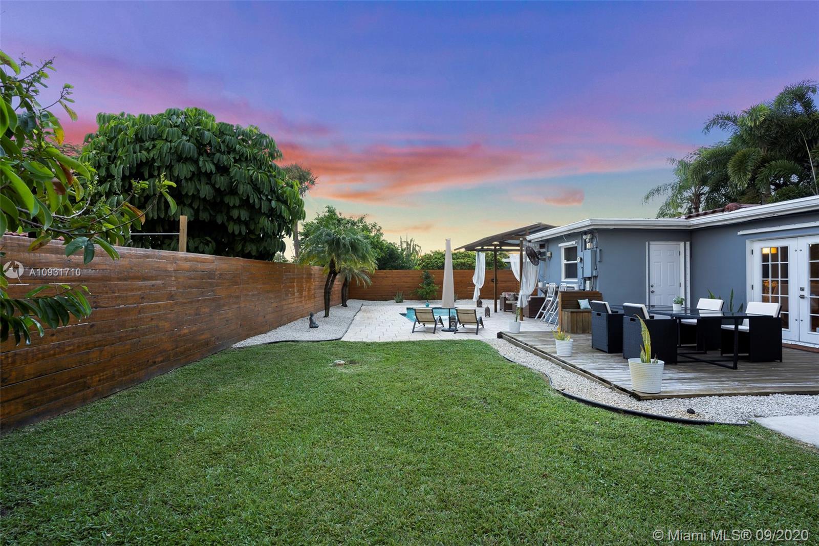 329 Southwest 14th Street Pompano Beach, FL 33060 - Photo 28 of 43 Gallery Image 28