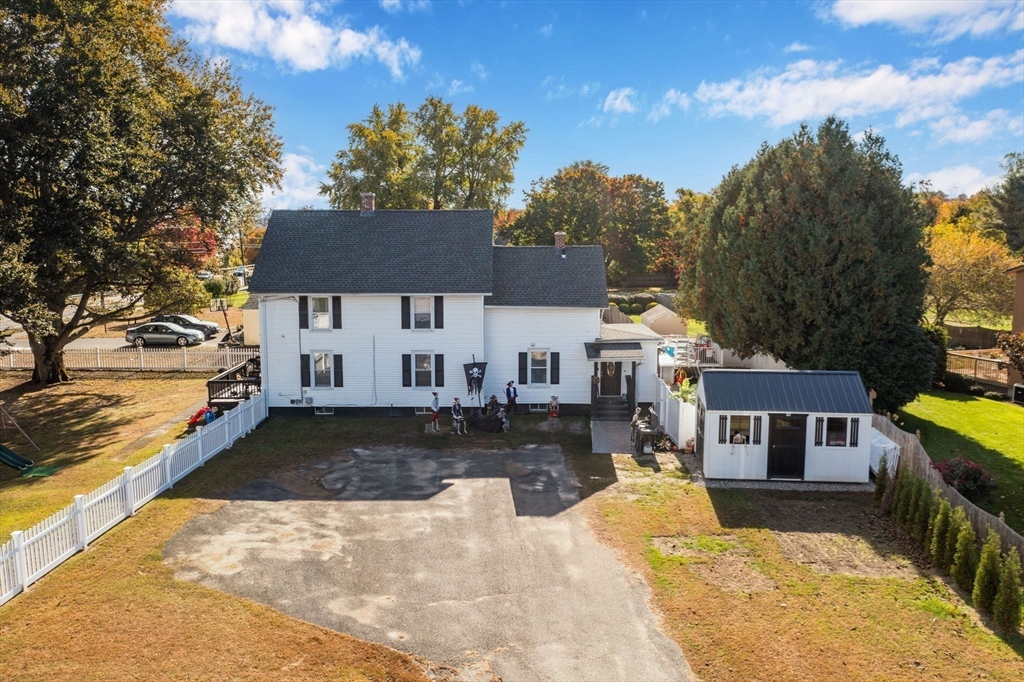 465 River Road Agawam, MA 01001 - Photo 4 of 42 Gallery Image 4