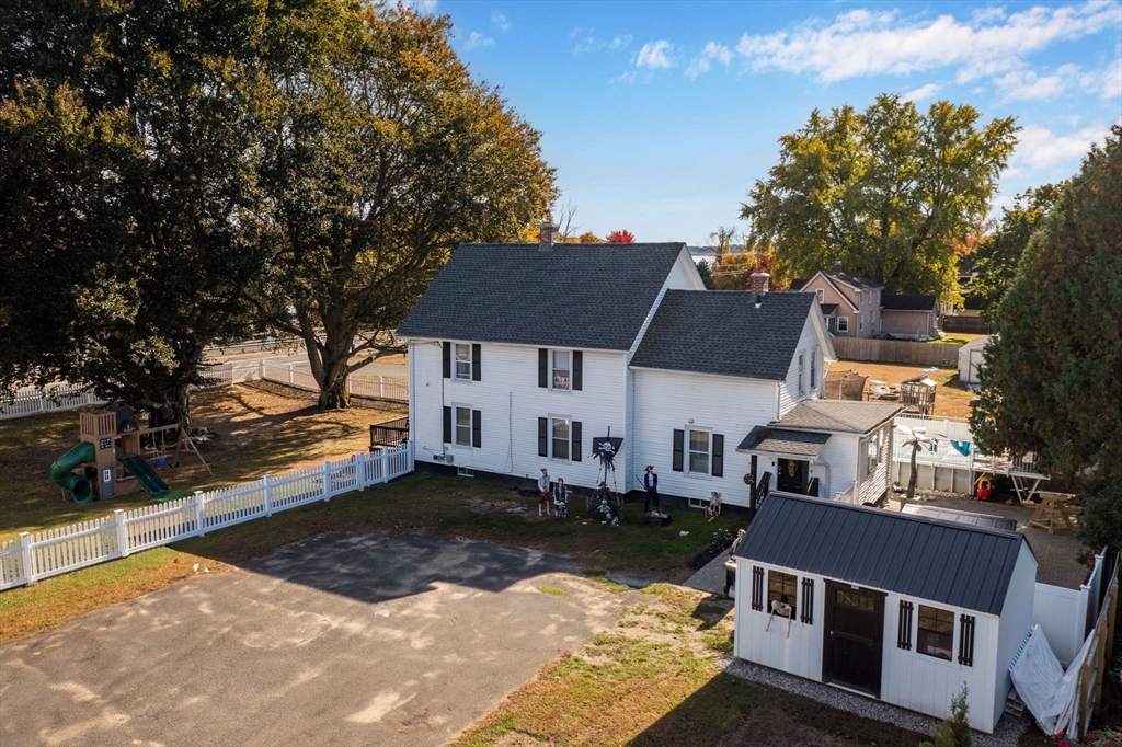 465 River Road Agawam, MA 01001 - Photo 6 of 42 Gallery Image 6