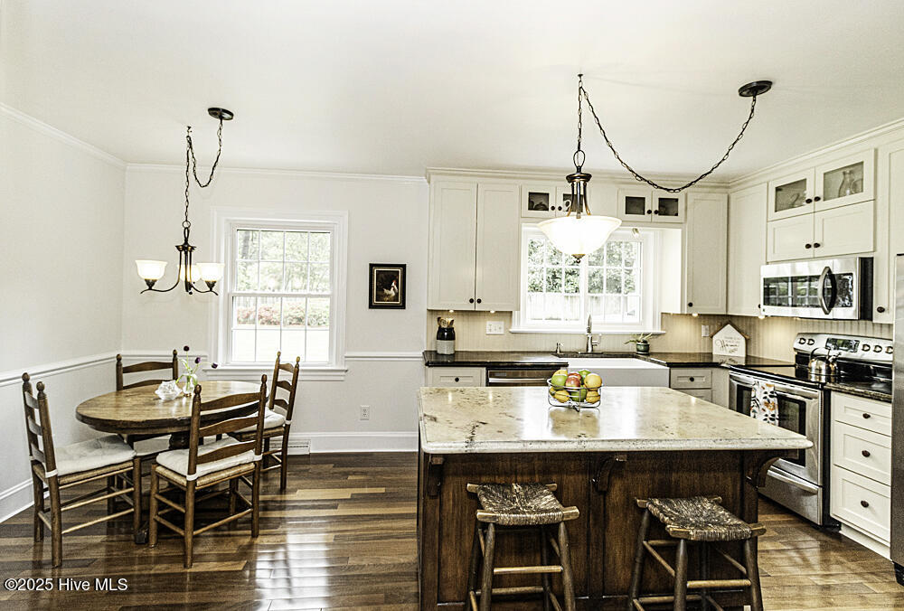 3609 Hawthorne Road Rocky Mount, NC 27804 - Photo 12 of 42 Great space for entertaining guests and nice eat in space