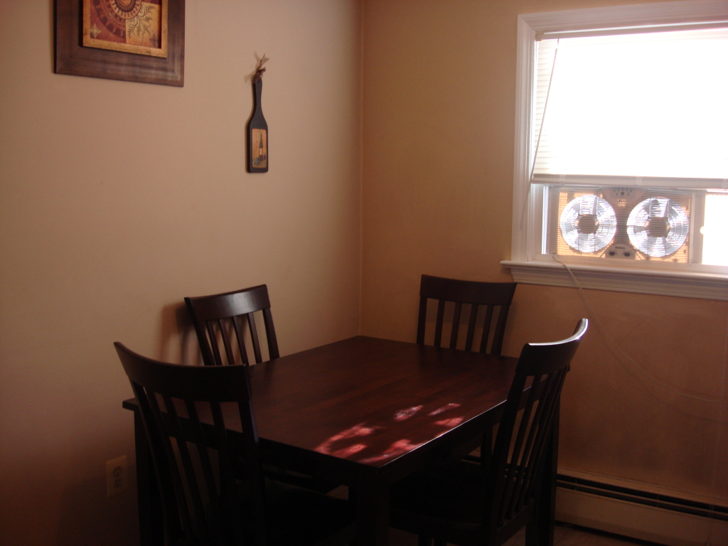 216 Dalton Division Road Pittsfield, MA 01201 - Photo 15 of 25 Dining