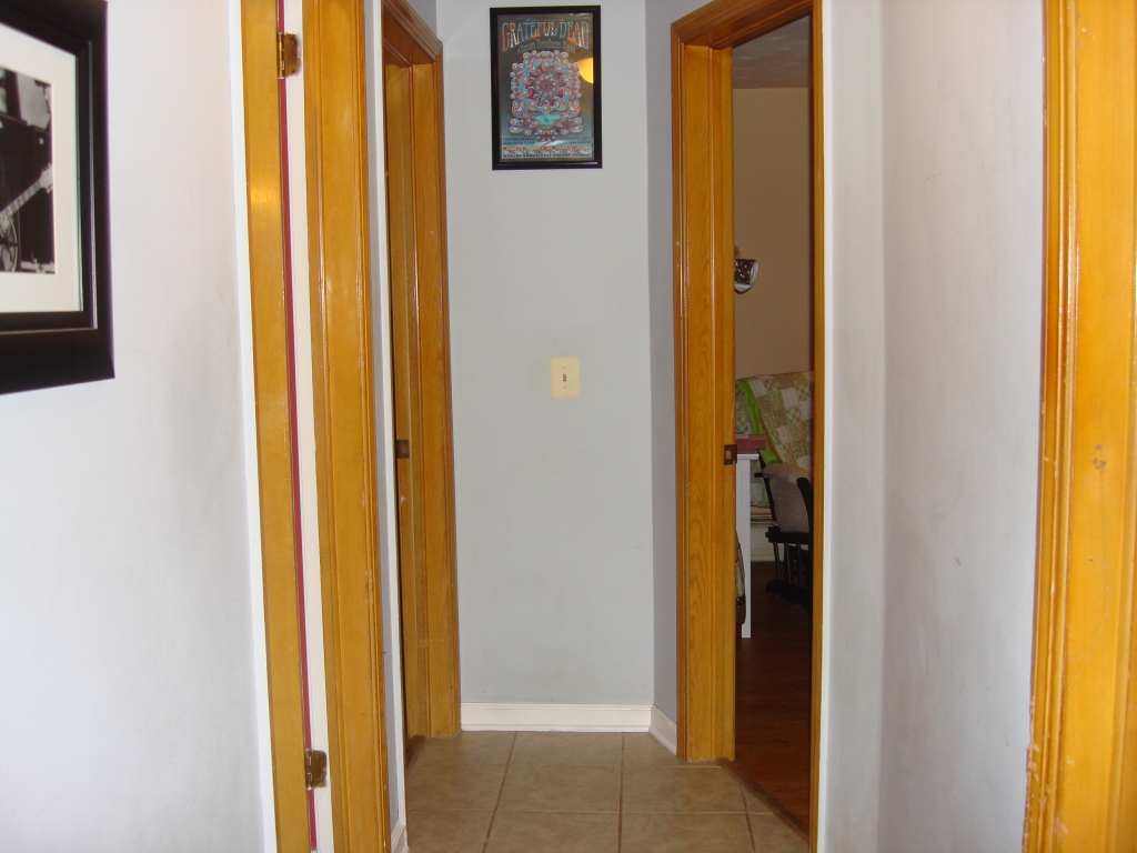 216 Dalton Division Road Pittsfield, MA 01201 - Photo 18 of 25 Hall