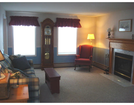 121 Woods Road Northampton, MA 01062 - Photo 16 of 29
